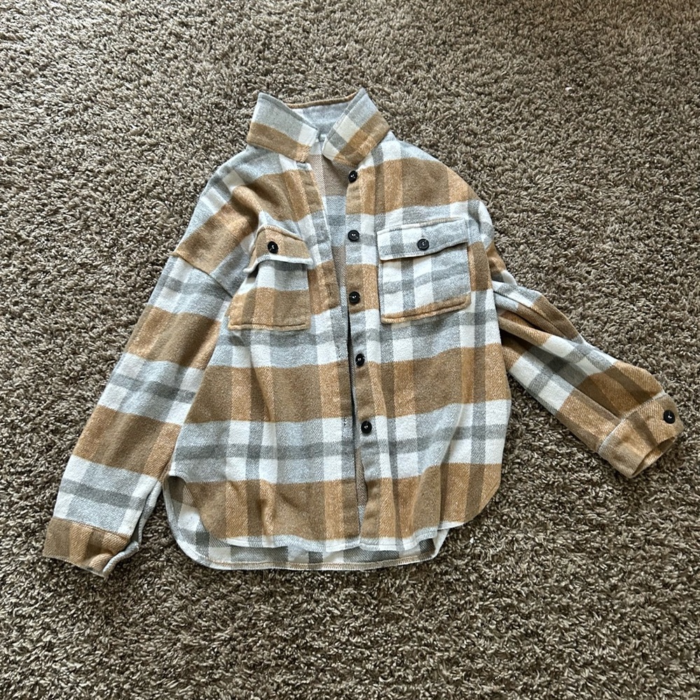 Plaid Button-Up Shirt in Tan and Gray